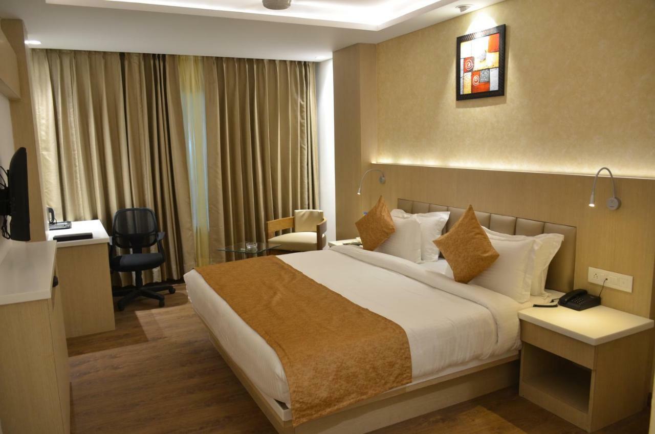 Hotel Radiance Bareilly Exterior photo